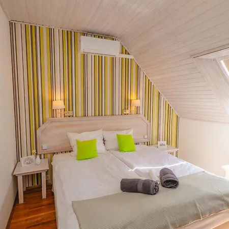 بيت ضيافة Belysium Wine&relax Vendeghaz Gyenesdiás
